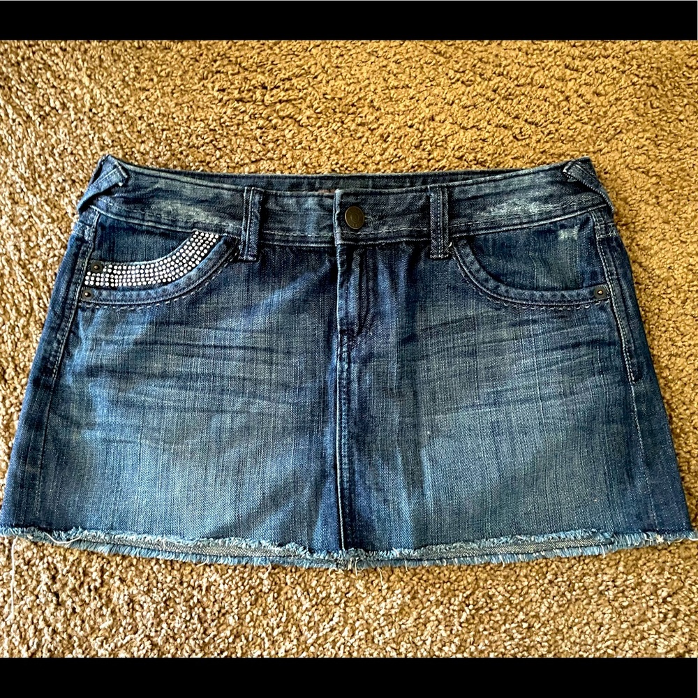 EXPRESS EMBELLISHED JEAN SKIRT